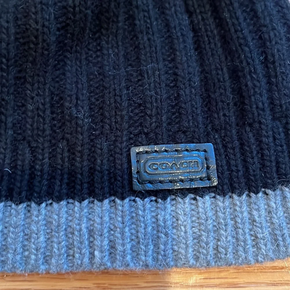Coach hat - Picture 2 of 4
